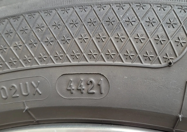 Ford Kuga cena 43900 przebieg: 164000, rok produkcji 2012 z Gliwice małe 436